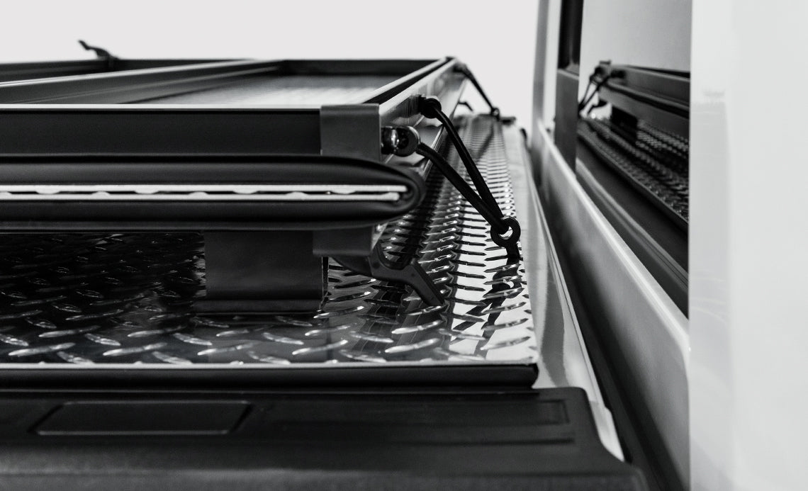 LOMAX Hard Tri-Fold Tonneau Cover